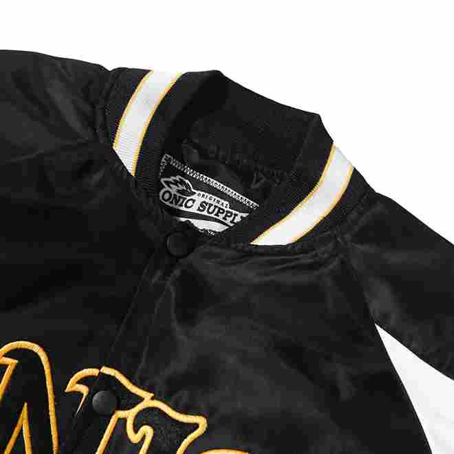 Onic Supply - Pulse ONIC LOGO TYPE Varsity - Black